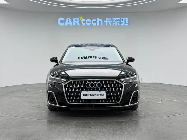 Audi A8 — Фото автомобиля 2