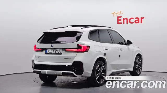 BMW X1 — Фото автомобиля 2