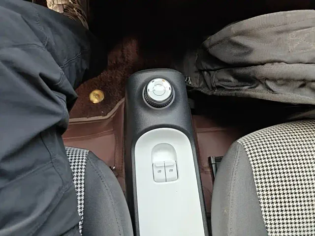 Wuling Motors Hongguang MINIEV 2024 3rd Gen 215km Advanced — Фото автомобиля 13