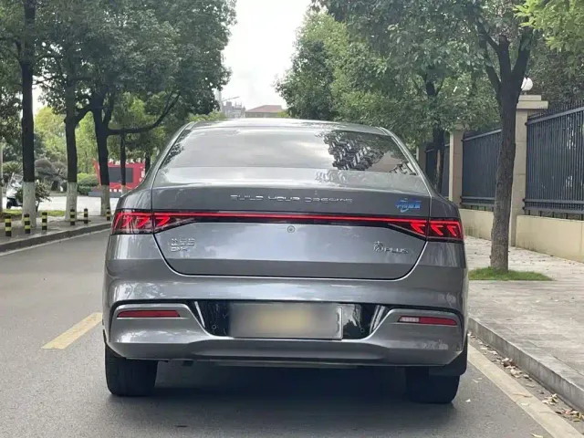 BYD Qin PLUS — Фото автомобиля 13