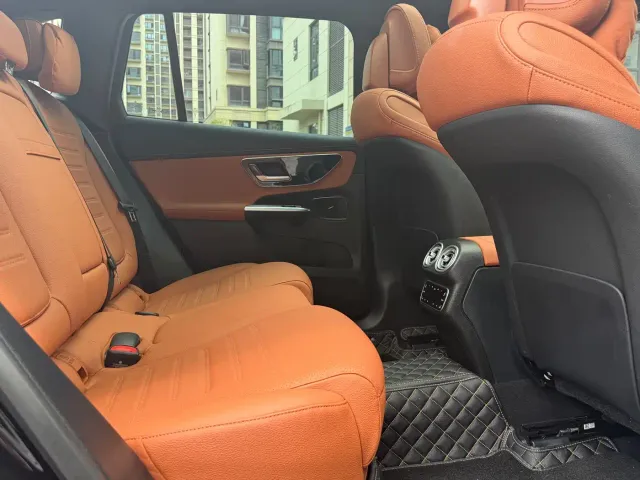Mercedes-Benz GLC-Class — Фото автомобиля 12