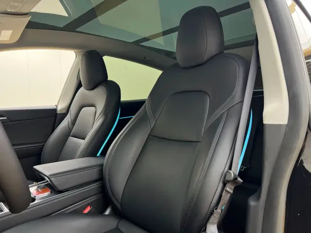 Tesla Model Y — Фото автомобиля 9