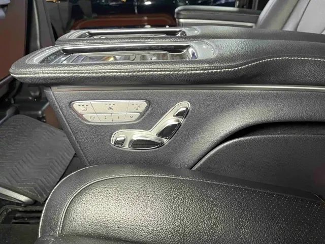 Mercedes-Benz V-Class — Фото автомобиля 11