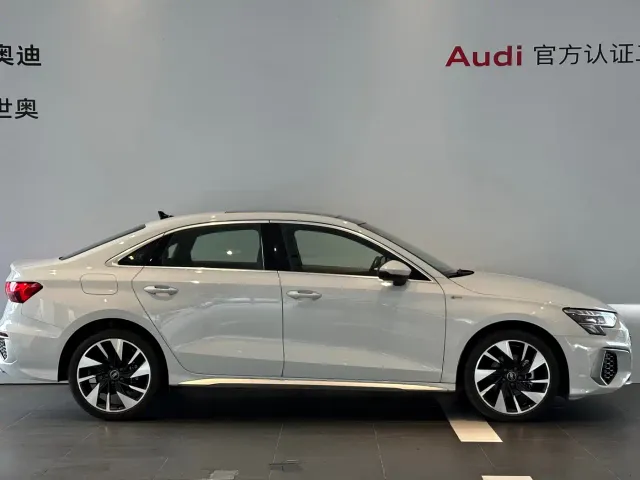 Audi A3 — Фото автомобиля 3