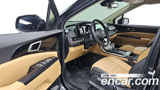 Kia Carnival Generation 4 — Фото автомобиля 11