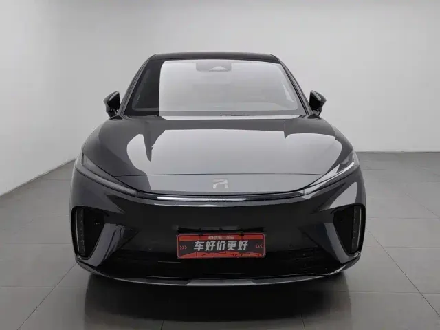 Roewe Feifan R7 — Фото автомобиля 3