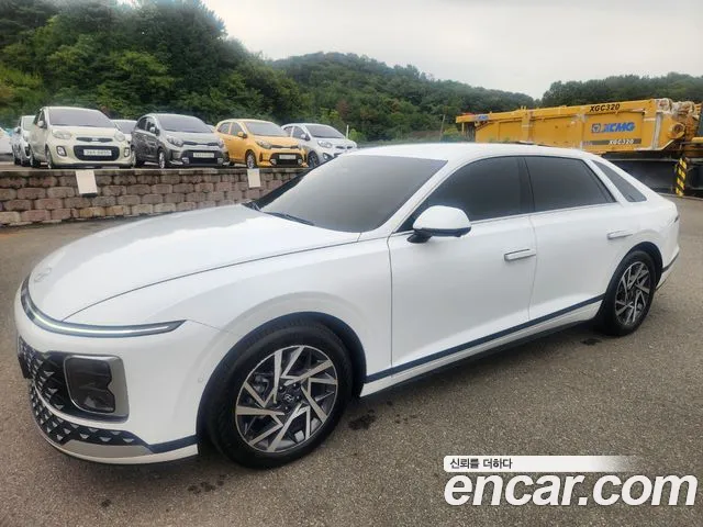 Hyundai Grandeur GN7 — Фото автомобиля 2