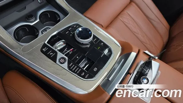 BMW X7 G07 — Фото автомобиля 9