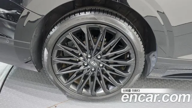 Hyundai Grandeur GN7 — Фото автомобиля 6