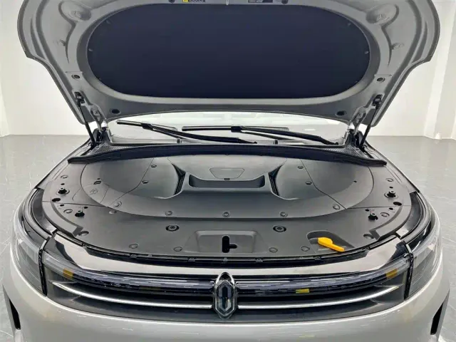 Aito M7 — Фото автомобиля 12
