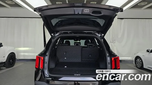 Kia Sorento Новый Sorento 4 поколение Бензин 2.5T 2WD — Фото автомобиля 20