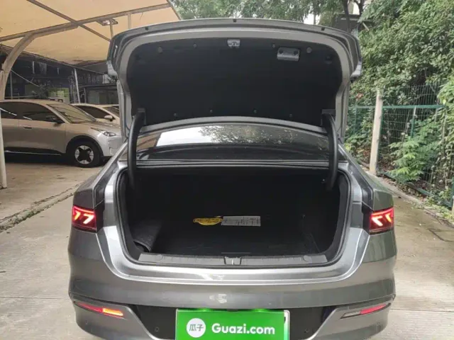 BYD Qin PLUS — Фото автомобиля 18