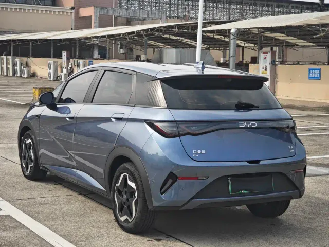 BYD Dolphin — Фото автомобиля 5
