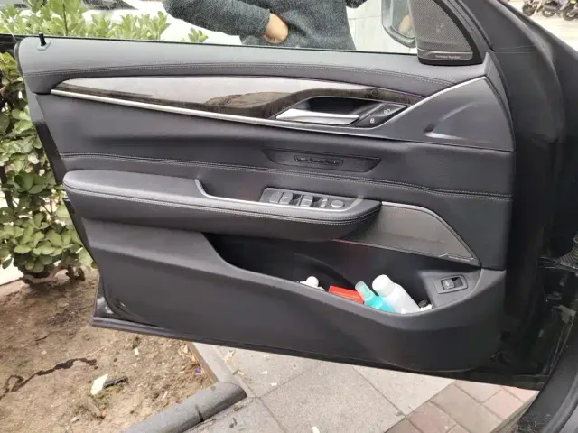 BMW 6 Series Gran Turismo — Фото автомобиля 7