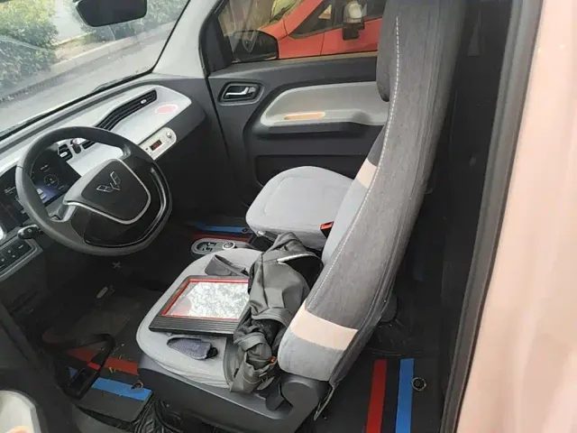 Wuling Hongguang Mini EV — Фото автомобиля 14