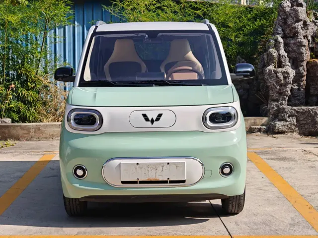 Wuling Hongguang Mini EV — Фото автомобиля 2