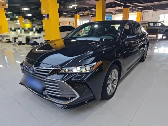 Фотография автомобиля — Toyota Avalon
