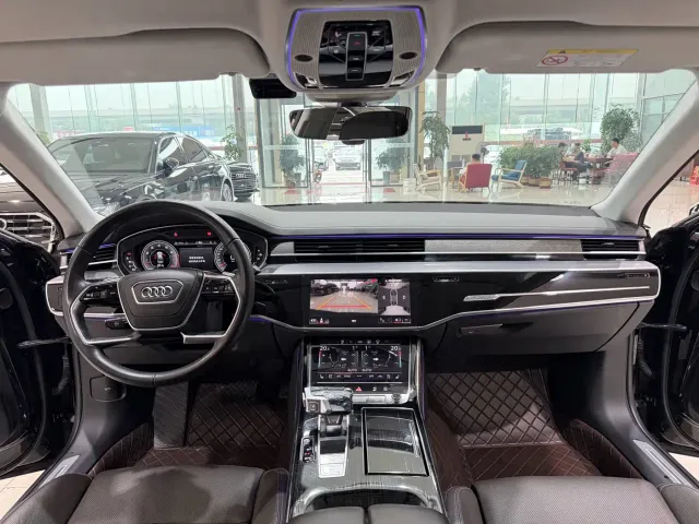 Audi A8 — Фото автомобиля 8