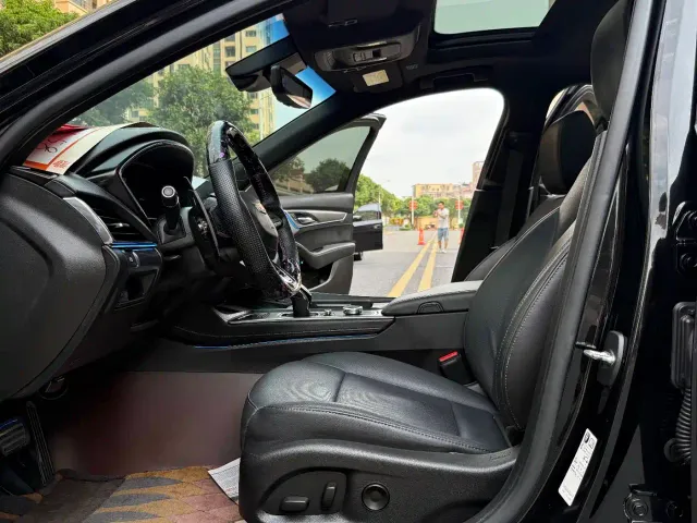Cadillac CT5 — Фото автомобиля 26