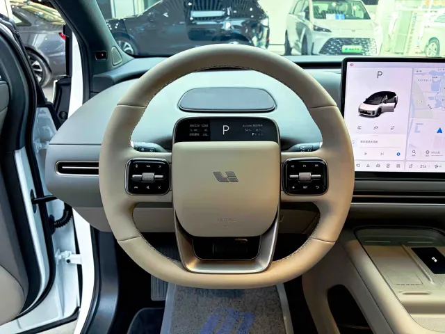 Li Auto i6 — Фото автомобиля 11