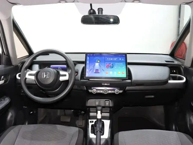 Honda Fit — Фото автомобиля 12