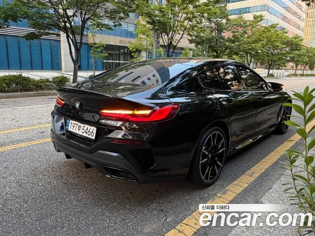 BMW 8 Series G15 — Фото автомобиля 5