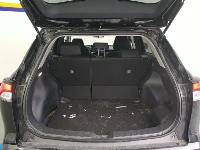 Toyota Corolla Cross — Фото автомобиля 4