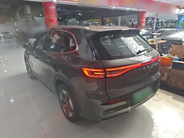Geely Galaxy E5 — Фото автомобиля 4