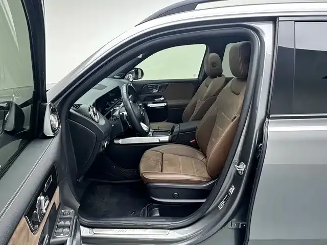 Mercedes-Benz GLB AMG — Фото автомобиля 13