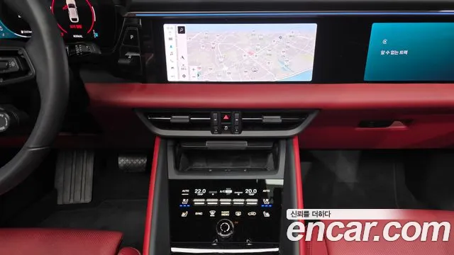 Porsche Macan — Фото автомобиля 20