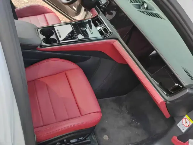Porsche Panamera — Фото автомобиля 5