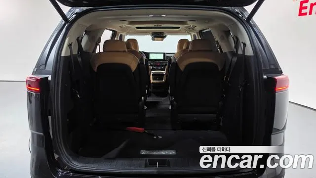 Kia Carnival 4th Gen — Фото автомобиля 19