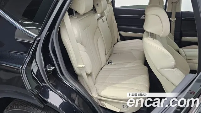 Genesis GV80 2.5T Бензин 2WD — Фото автомобиля 25
