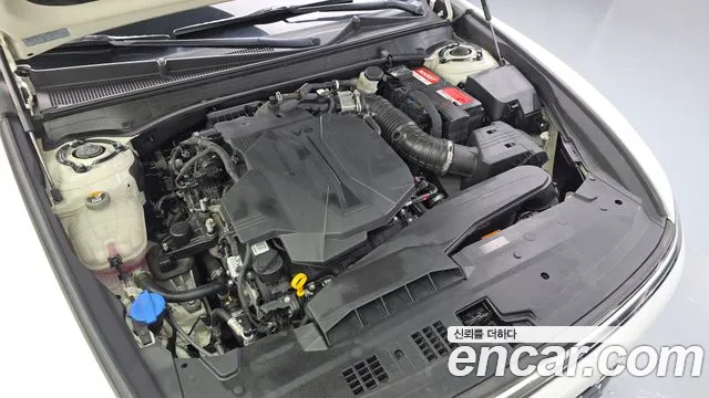 Hyundai Grandeur Grandeur (GN7) 3.5 LPG 2WD (Такси) — Фото автомобиля 6
