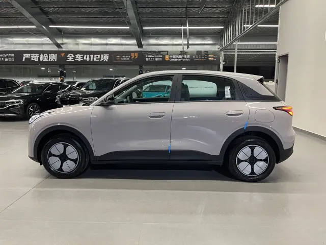 Geely Starry Wish — Фото автомобиля 8
