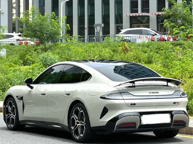 Xiaomi SU7 — Фото автомобиля 7