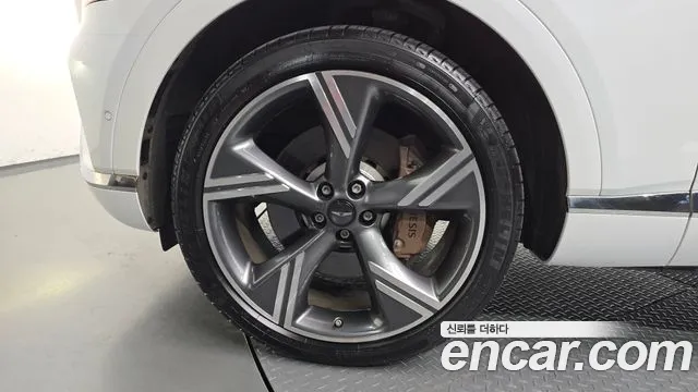 Genesis GV80 — Фото автомобиля 5