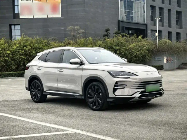 BYD Song PLUS — Фото автомобиля 10
