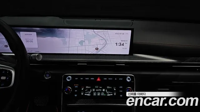 Genesis GV80 — Фото автомобиля 15