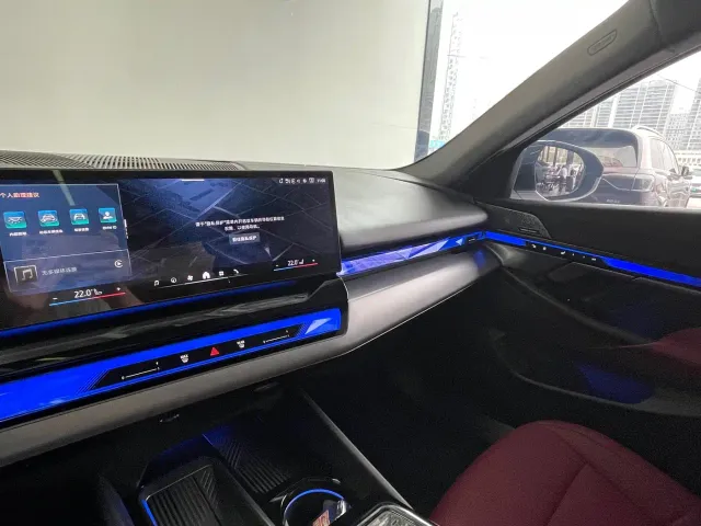 BMW 5 Series — Фото автомобиля 20