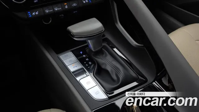 Hyundai Avante — Фото автомобиля 9