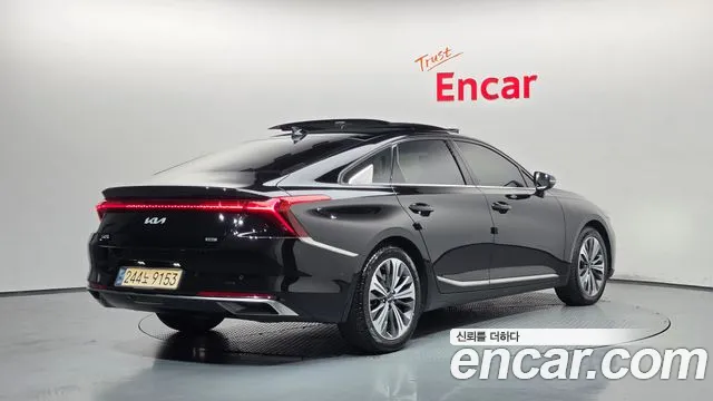 Kia K8 Hybrid — Фото автомобиля 2