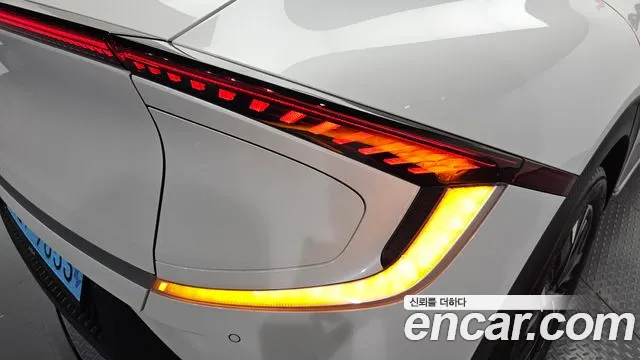Kia EV6 — Фото автомобиля 8