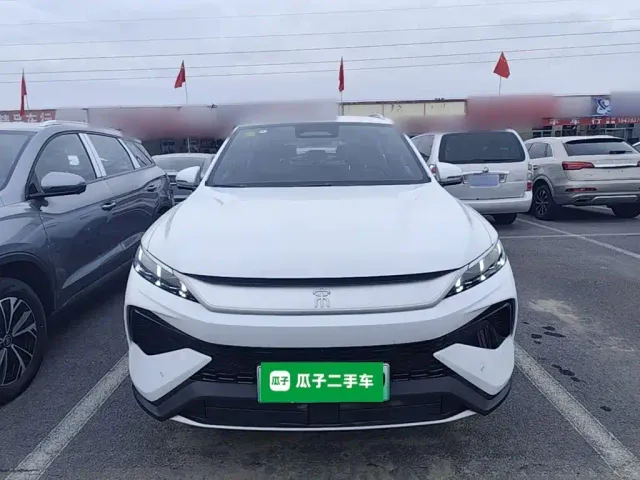 BYD Song Pro — Фото автомобиля 2