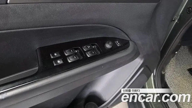 KG_Mobility_Ssangyong Rexton Новый Rexton Sport Дизель 2.2 4WD — Фото автомобиля 26