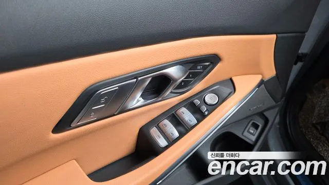 BMW 3-Series 3 серия (G20) 320i M Sport — Фото автомобиля 28