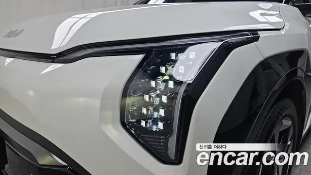 Kia EV3 — Фото автомобиля 18