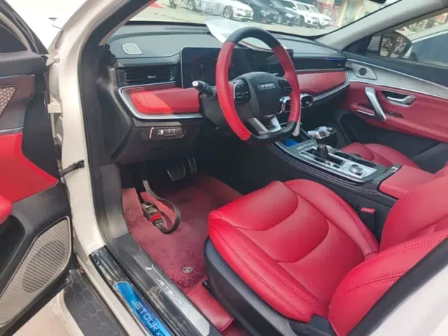 Jetour X70 Plus — Фото автомобиля 15