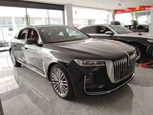 Hongqi H9 — Фото автомобиля 3