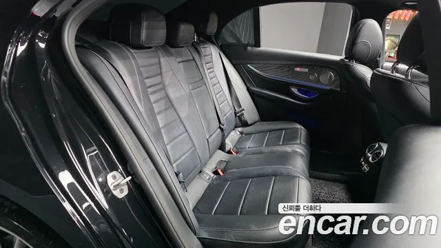 Mercedes-Benz E-Class W213 — Фото автомобиля 18